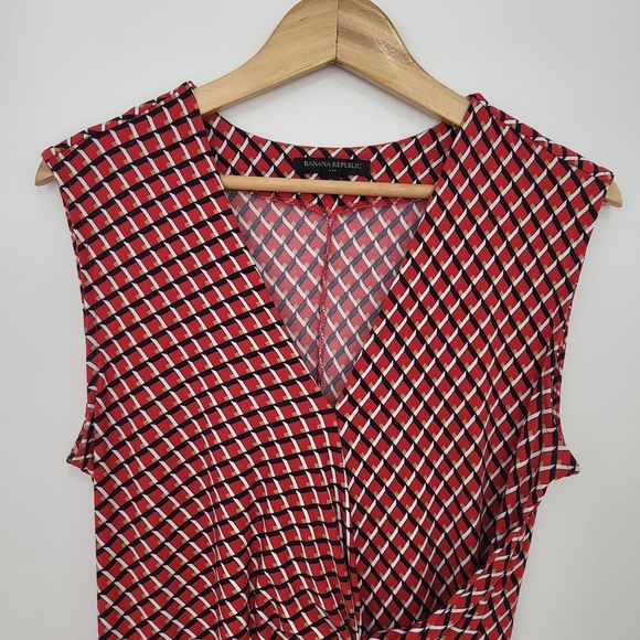 Banana Republic Checked Dress - Picture 2 of 8